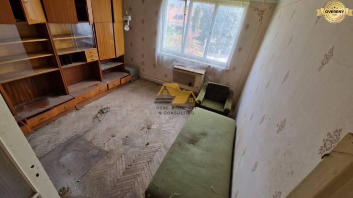 Reality Predám 3 izbový byt v obci Dubník