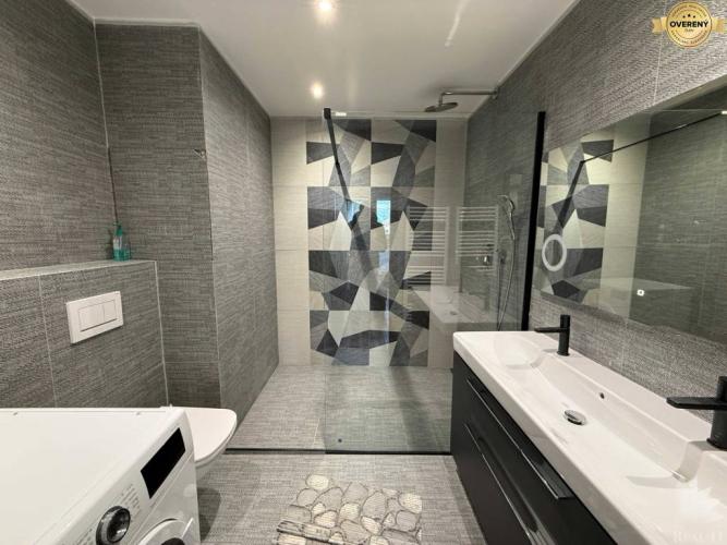 Reality ZARIADENÝ 2-IZBOVÝ APARTMÁN S LOGGIOU - ŠUSTEKOVÁ, PETRŽALKA