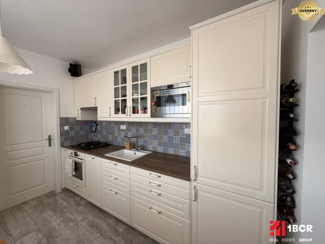 Reality KRÁSNY, ÚTULNÝ A ŠTÝLOVÝ 3 IZBOVÝ BYT | DUBRAVKA