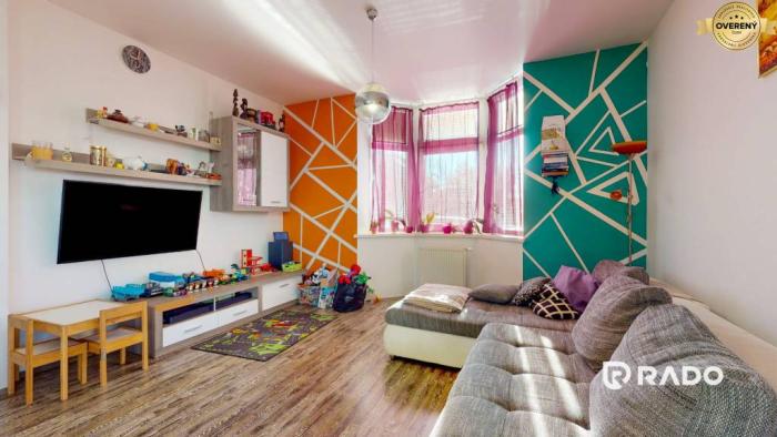 Reality RADO | 3i byt v tehlovom dome so záhradou a parkovaním | Biskupice