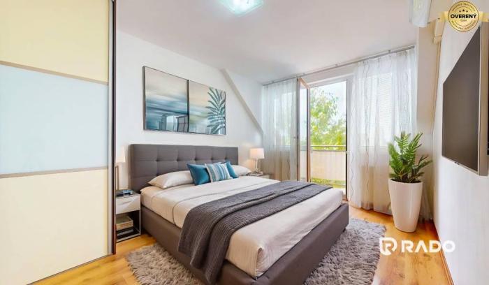 Reality RADO | 2iz byt v novostavbe s parkovaním | Prežite Vianoce v novom