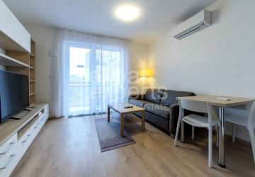 Reality Príjemný 1i byt 26 m2, s A/C, balkónom a parkovaním v centre