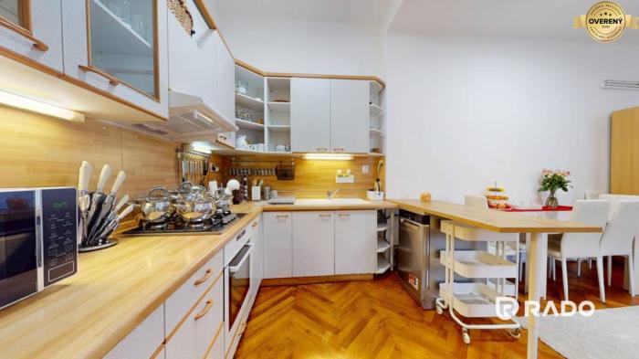 Reality RentHub I Pekný a priestranný zariadený 3-izb. byt I Zochova ul.