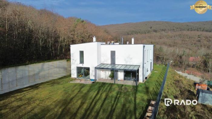 Reality RADO | 4-izbový byt 95m2 + záhrada | Vinohrady-Bratislava