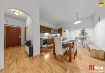 Reality PRIESTRANNÝ 2-IZB BYT V UZAVRETOM AREÁLI, MIEROVÁ KOLÓNIA, NOVÉ MESTO