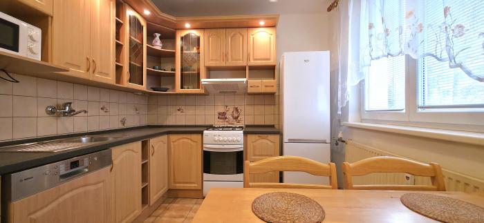 Reality PNORF – zrekonštruovaný 3i byt s loggiou a komorou, 74 m2,, M. Bela