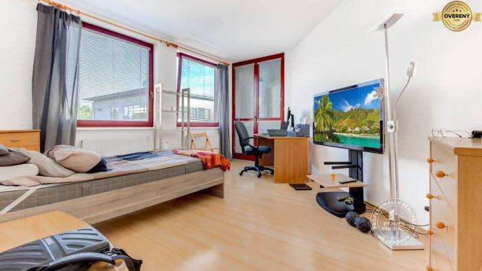 Reality AXIS REAL | 2-izb. byt,  BA III. Nové Mesto, Junácka