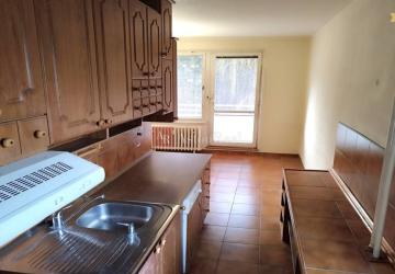 Reality Veľký 3izbový BYT+GARÁŽ v blízkosti centra Banskej Bystrice,Ružová ul.