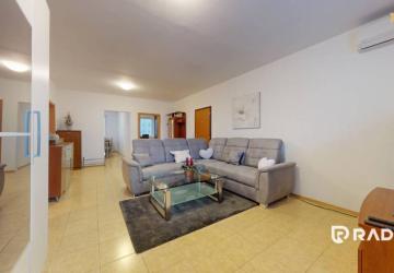 Reality RentHub I Pekný a priestranný zariadený 3-izb. byt I Krásnohorská ul.