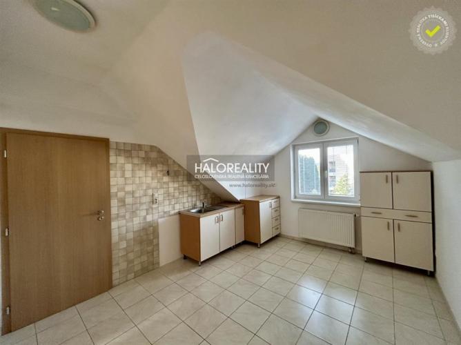 Reality Predaj, jednoizbový byt Prievidza, s parkovacím miestom  - EXKLUZÍVNE HALO REALITY