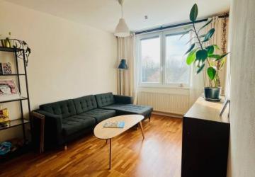 Reality Prenájom 3 izbového bytu na Nobelovej ulici