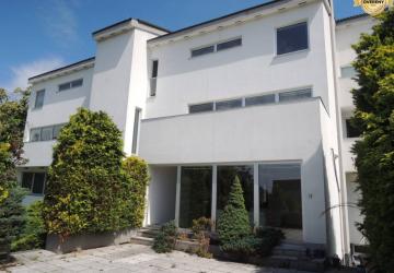 Reality Prenájom 4 izb. bytu s garážou v novostavbe na Belianskej ul., Kramáre