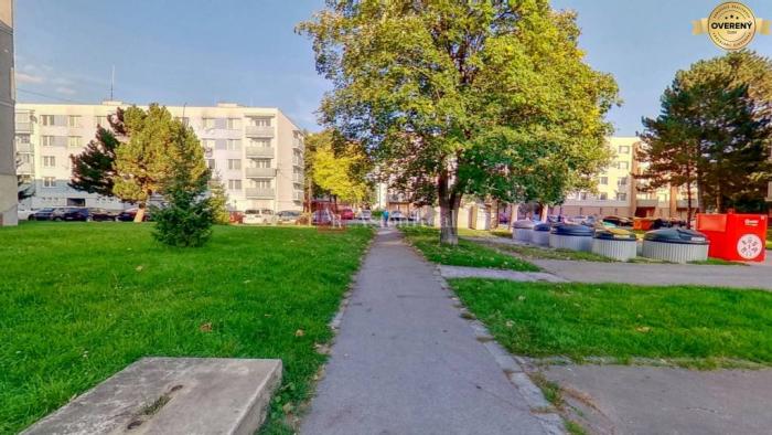 Reality HĽADÁM pre klienta:1-izbový byt, cca 38 m2, Bytča, do 80.000€