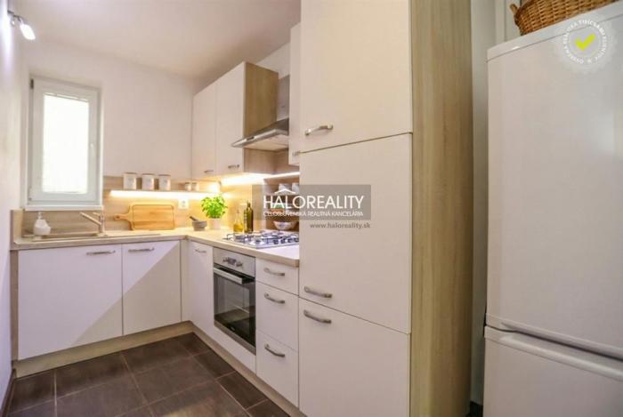 Reality Predaj, trojizbový byt Považská Bystrica, Lánska - EXKLUZÍVNE HALO REALITY