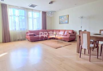 Reality VEĽKOMETRÁŽNY 3i byt, 3 x NEPRIECHODNÁ IZBA, KLÍMA, BALKÓN, Nám.SNP