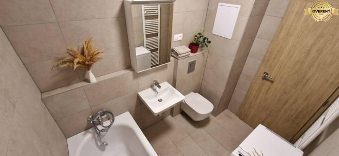 Reality Nový 2-izb. priestor s pred-záhradkou a parkovaním. Biely Kostol