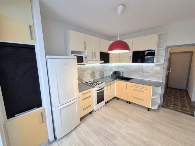 Reality 4-izbový byt byt, Žilina, Hájik