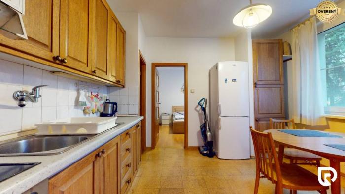 Reality RADO | Veľkometrážny 3i byt s výťahom a pivnicou | Ružinov | 82m2