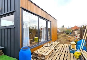 Reality PNORF – predaj, zariadený „tiny house“, 17,50 m2, klimatizácia, Hlohovec