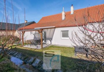 Reality Rodinný dom s pozemkom len 30 minút od Bratislavy