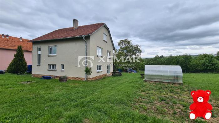 Reality Na predaj rodinný dom v Detve, čašť Piešť I