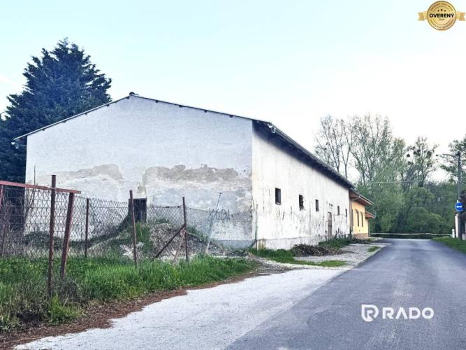 Reality RADO | IBA U NÁS!! Na prenájom BUDOVA , Kráľová pri Senci