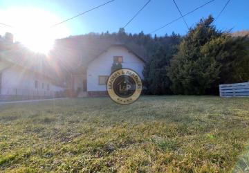 Reality Ticho, zeleň a komfort – rodinný dom s výbornou polohou v obci Lazy pod Makytou