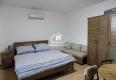Reality Dom s 2 apartmánmi a pozemkami na stavbu domu v Štúrove   .