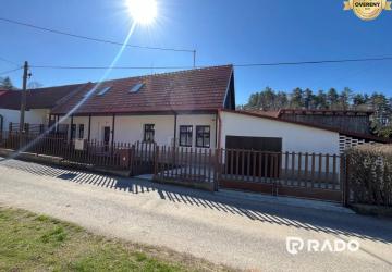 Reality REZERVOVANÉ | Rodinný dom v obci Uhrovec | 542m2