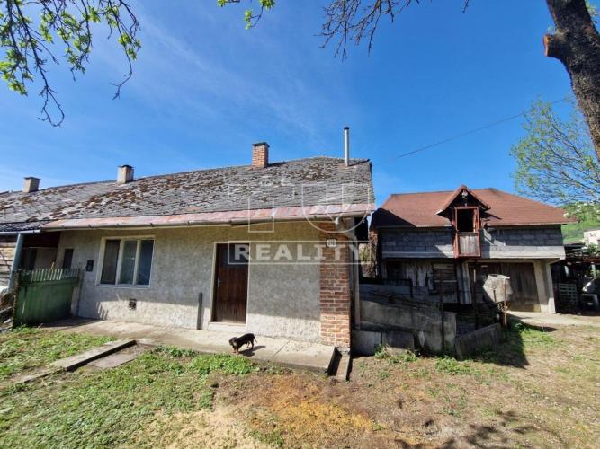 Reality NA PREDAJ RODINNÝ DOM, DOMANIŽA, 411 M2