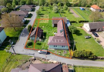 Reality RODINNÝ DOM v obľúbenej obci Mojš s 1000m2 pozemkom