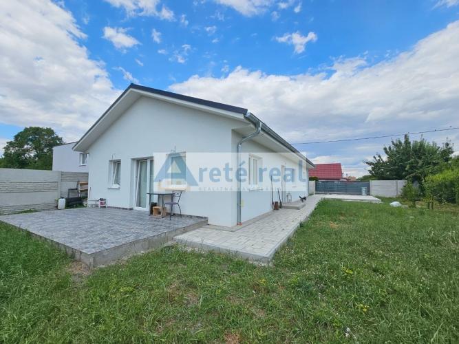 Reality Areté real - Predaj novostavby 4- izbového tehlového rodinného domu v obci Blahová