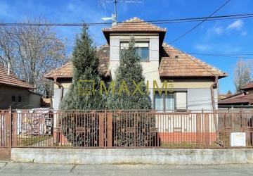 Reality Rodinný dom, 3-izbový, ideálna rekonštrukcia, Gábora Steinera, Trnava