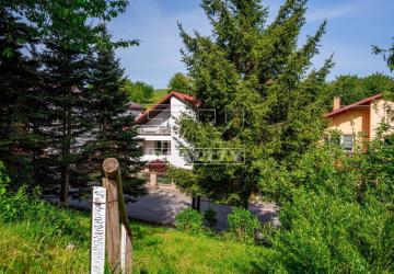 Reality 5 izbový rodinný dom, 1052m2, Dolná Mičiná