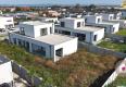 Reality SKOLAUDOVANÝ 5 izbový 2-podlažný RD s 2 kúpeľňami -143m2, POZEMOK 672m
