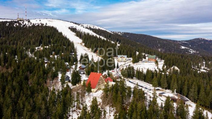 Reality Hotel Martinské Hole s projektom na apartmánový dom, pozemok 2425 m2