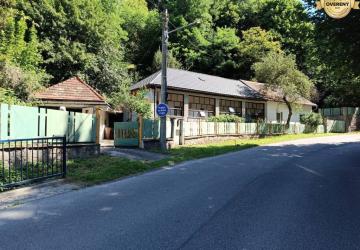 Reality Na predaj  dom v obci Vyhne iba 400m od Vodného raja.