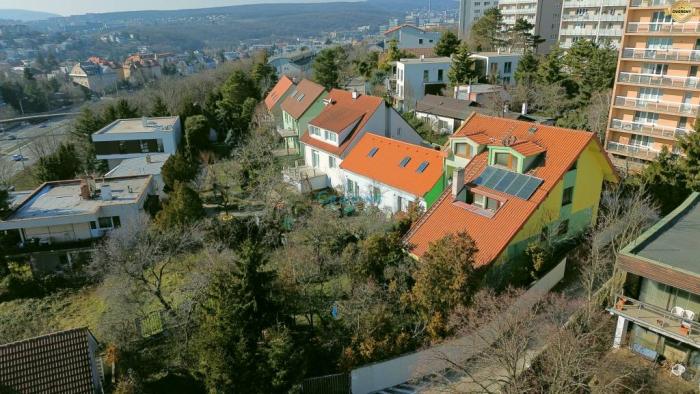 Reality Predaj rod. domu, 650 m2 pozemok, Royova, Kramáre, Nové Mesto