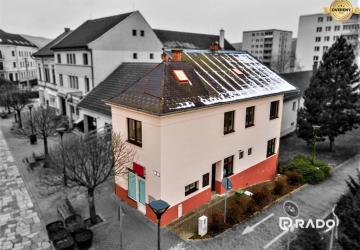 Reality RADO | Priestranný 4 izbový RD 140m² | Brezová pod Bradlom
