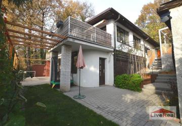 Reality 5 izb RD (chata), Plánky, pozemok 6á, les, možnosť rozdeliť na 2 byty
