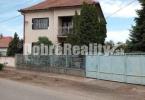 Reality Na predaj 5-izb.poschodový rodinný dom vo Dvoroch nad Žitavou len 7 km od Nových Zámkov