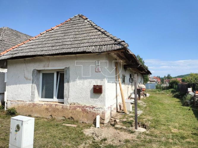 Reality Predaj chalupy Uhrovec