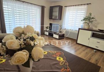 Reality Štýlový rodinný dom na predaj, Hiadeľ, 272 m2