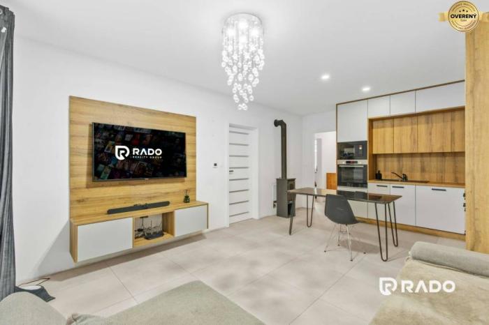 Reality RADO | IBA U NÁS!  Štýlový 3-izbový dom ihneď k nasťahovaniu, Oľdza