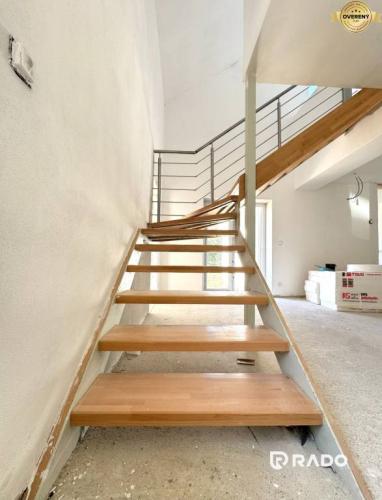 Reality RADO | Na predaj 5 - izbový RODINNÝ DOM,  Senec