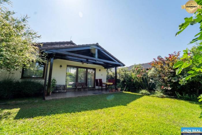 Reality Na predaj 4 izbová Novostavba RD Slovenský Grob Malý Raj