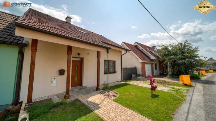 Reality Šikovný 5-izbový rodinný dom kolaudovaný v roku 2013