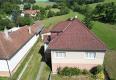 Reality REALISS - Na predaj 3 izbový rodinný dom s garážou v obci Uhrovec