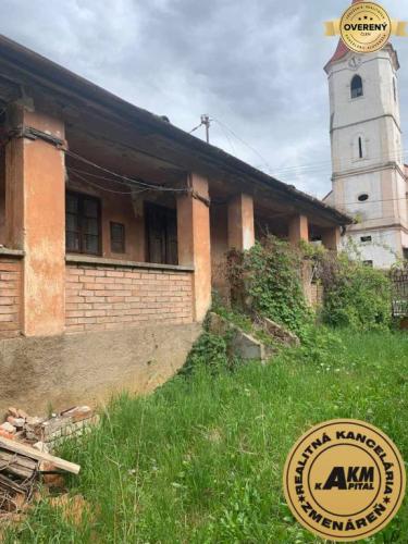 Reality Rodinný dom na predaj s pozemkom  1549 m2, Lovinobaňa