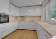 Reality REB.sk Prenájom moderný 8 izbový RD, 250 m2,Sološnicka ul, Karlova Ves